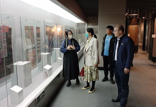 2023.05.11 报送信息 北京印刷学院纪委到我校交流调研纪检监察工作(照片1)_副本.jpg